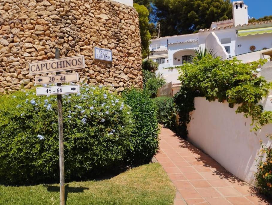 Lovely 2 Bedroom In Capuchinos, San Juan De Capistrano, Nerja Exterior photo